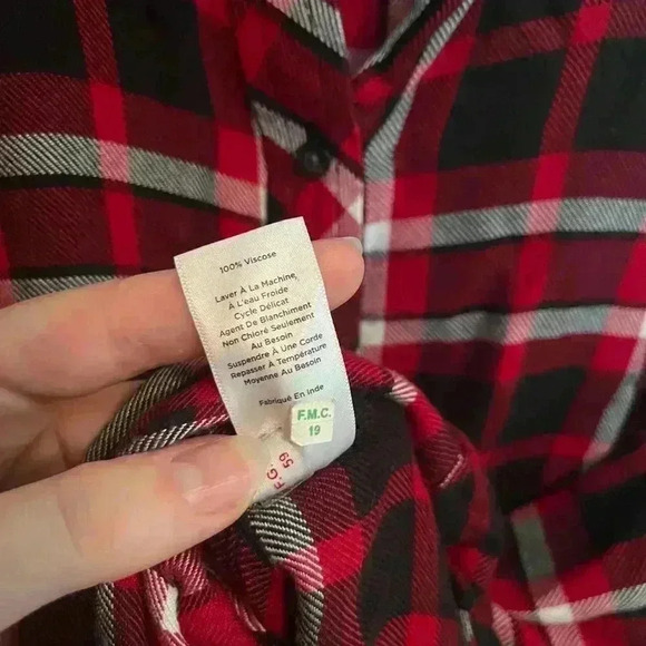 Talbots Red Tartan Button Up - Picture 7 of 7